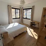 Grande Maison Familiale Au Coeur Du Village, Avec Piscine Et Proche *