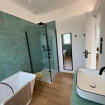 度假居 Grande Maison Familiale Au Coeur Du Village, Avec Piscine Et Proche *