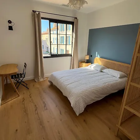 Prázdninový dům Grande Maison 6 Au Coeur Du Village, Piscine Et Proche Gruissan