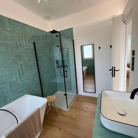 Casa vacanze Grande Maison 6 Chambres Au Coeur Du Village, Piscine Et Proche Mer *